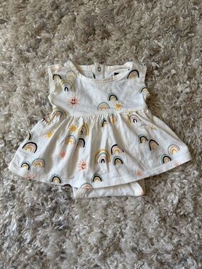 Tea Collection White Newborn Bodysuit with Pastel Rainbows